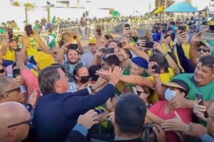 Bolsonaro visita cuiaba e afirma pedido a omc para destravar embargos de fertilizantes