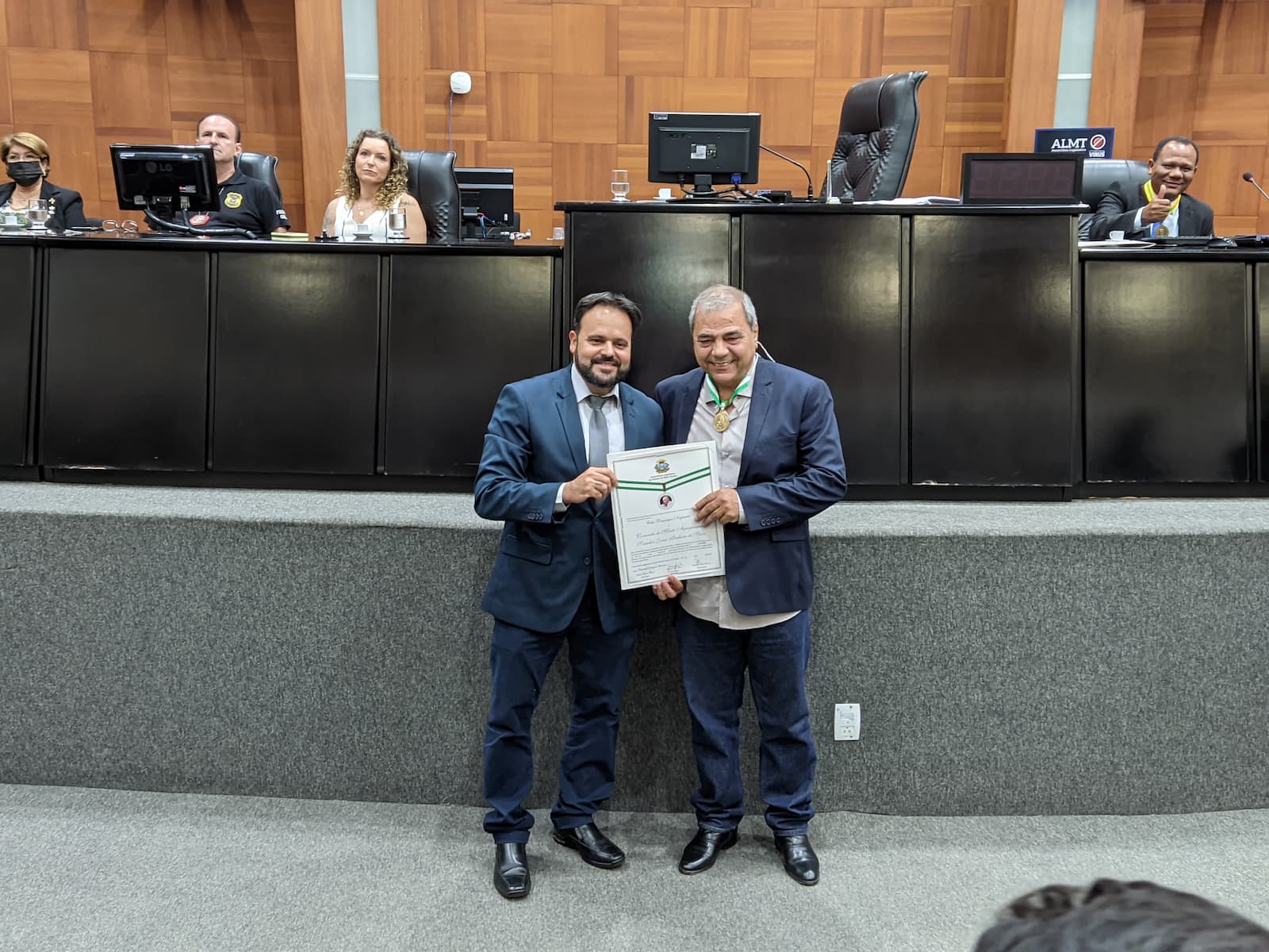 Presidente do Sindicato Rural de Cuiabá, Celso Nogueira, recebe Comenda do Mérito Agropecuário