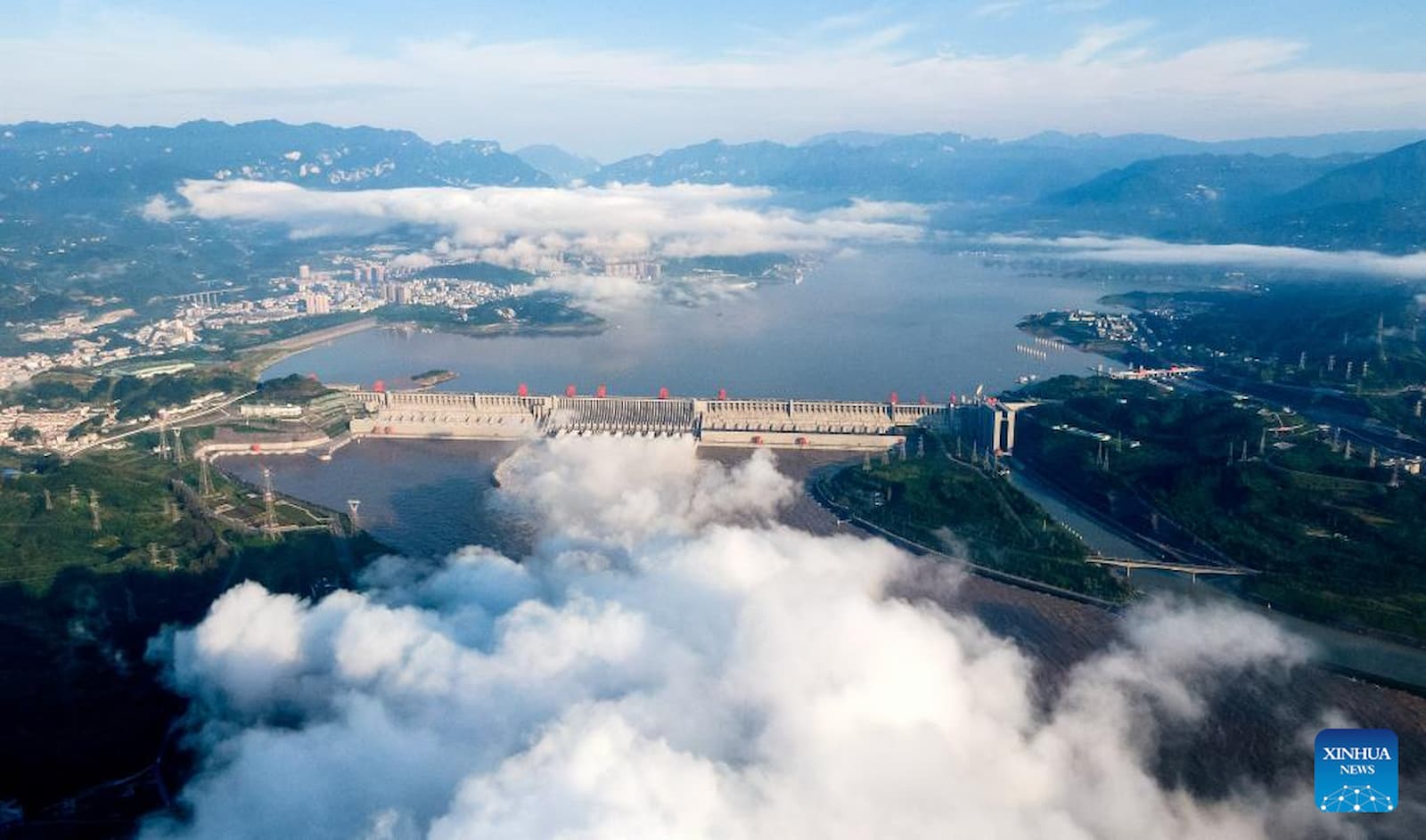 2ª maior usina hidrelétrica do mundo entra em operação na China