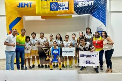 Futsal campeão varzea grande jogos estudantis